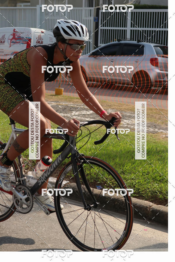 Buy your photos of the event12 Circuito de Sprint Triathlon Santa Ceclia - 2 Etapa on Fotop