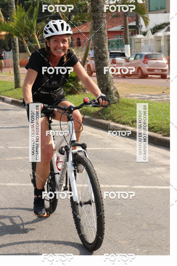 Buy your photos of the event12 Circuito de Sprint Triathlon Santa Ceclia - 2 Etapa on Fotop