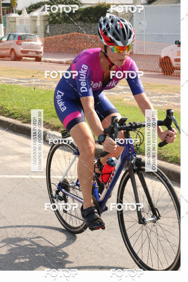 Buy your photos of the event12 Circuito de Sprint Triathlon Santa Ceclia - 2 Etapa on Fotop