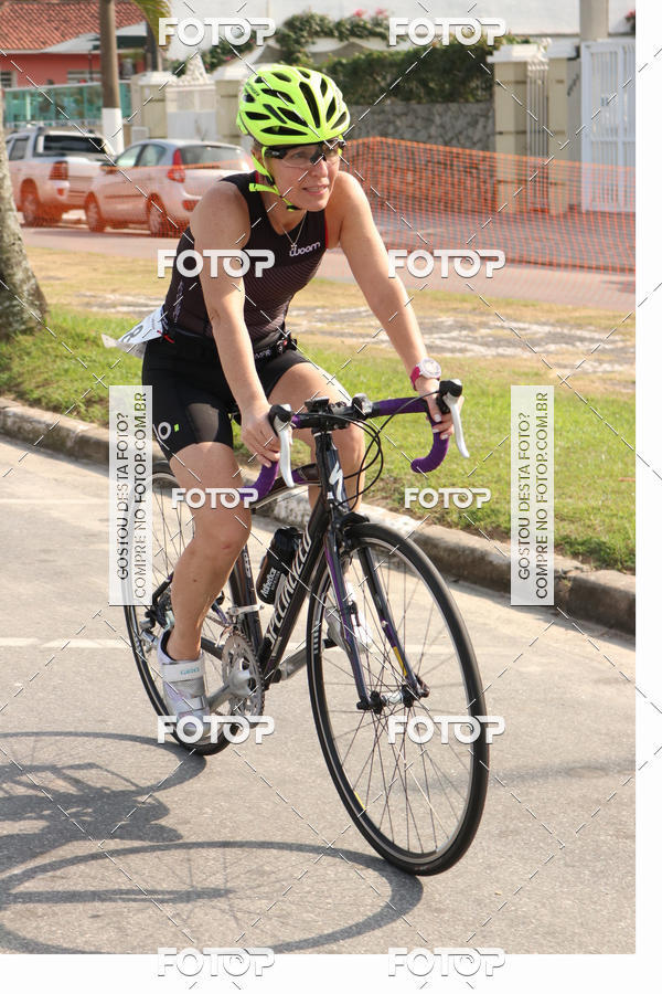 Buy your photos of the event12 Circuito de Sprint Triathlon Santa Ceclia - 2 Etapa on Fotop