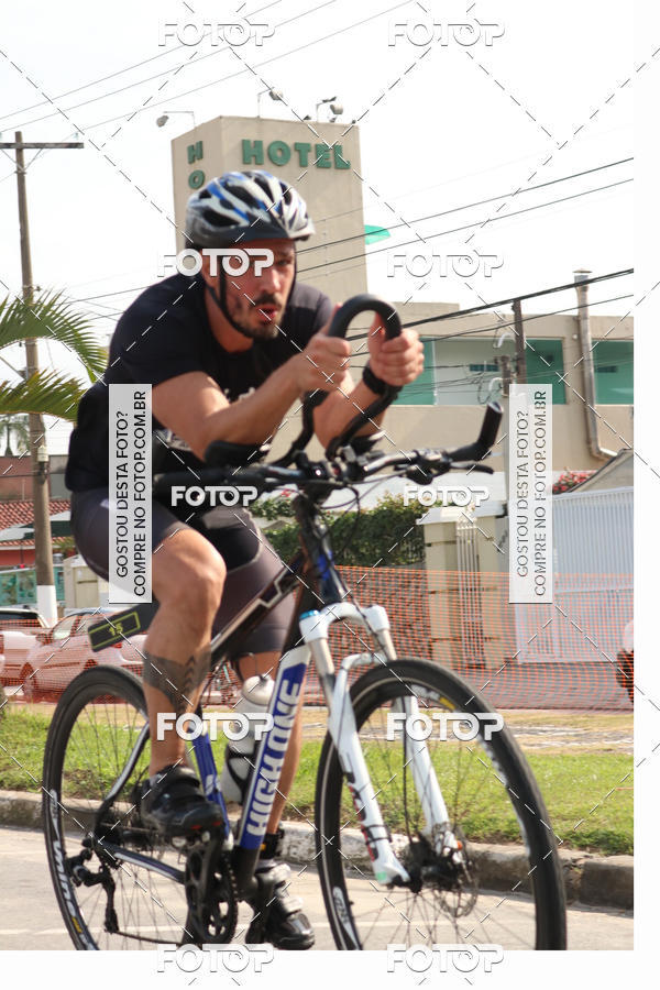 Buy your photos of the event12 Circuito de Sprint Triathlon Santa Ceclia - 2 Etapa on Fotop