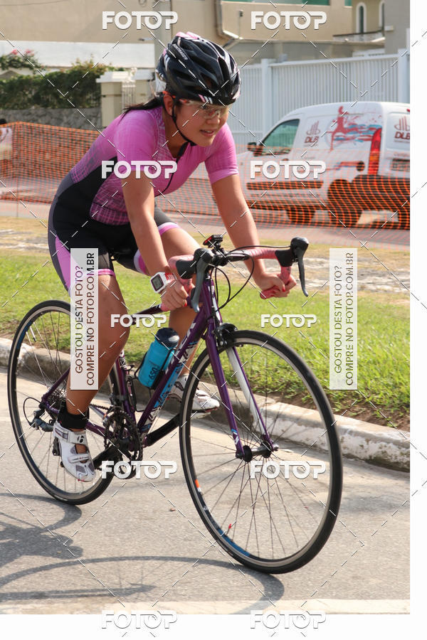 Buy your photos of the event12 Circuito de Sprint Triathlon Santa Ceclia - 2 Etapa on Fotop