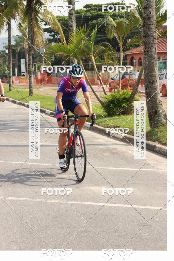 Buy your photos of the event12 Circuito de Sprint Triathlon Santa Ceclia - 2 Etapa on Fotop