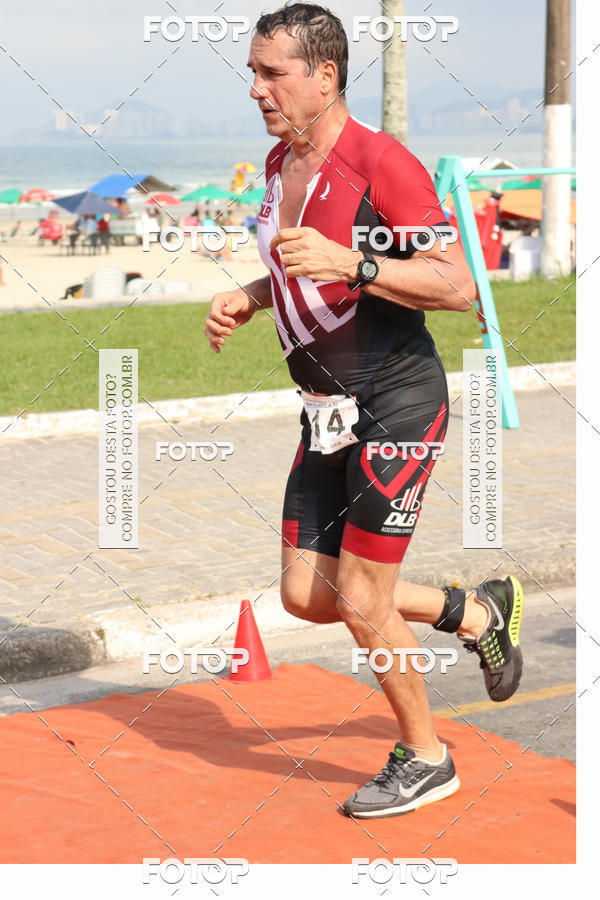 Buy your photos of the event12 Circuito de Sprint Triathlon Santa Ceclia - 2 Etapa on Fotop