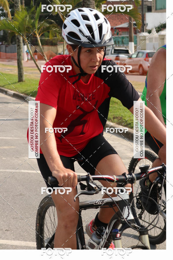 Buy your photos of the event12 Circuito de Sprint Triathlon Santa Ceclia - 2 Etapa on Fotop