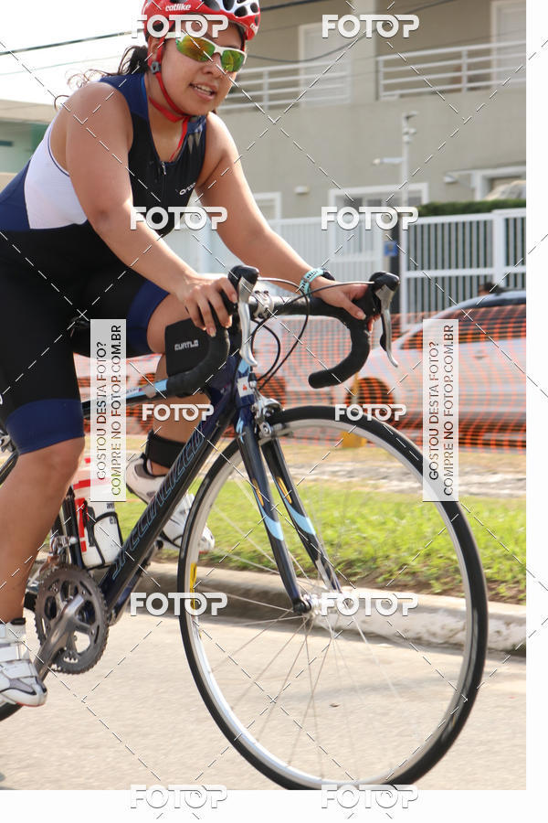 Buy your photos of the event12 Circuito de Sprint Triathlon Santa Ceclia - 2 Etapa on Fotop