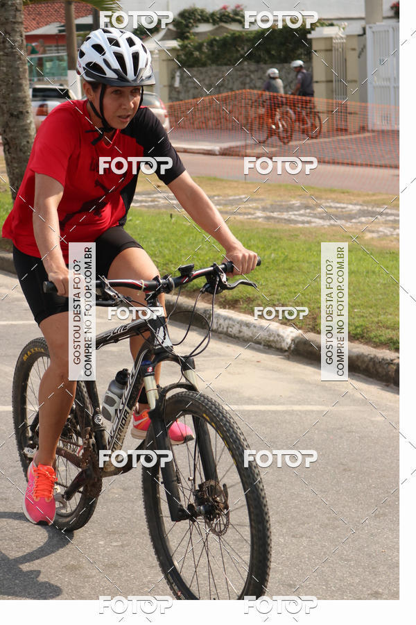 Buy your photos of the event12 Circuito de Sprint Triathlon Santa Ceclia - 2 Etapa on Fotop