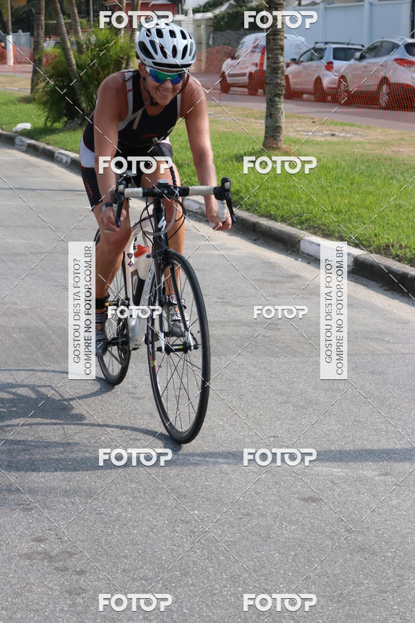 Buy your photos of the event12 Circuito de Sprint Triathlon Santa Ceclia - 2 Etapa on Fotop