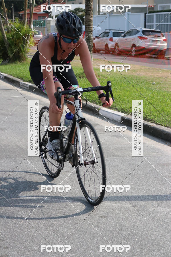 Buy your photos of the event12 Circuito de Sprint Triathlon Santa Ceclia - 2 Etapa on Fotop