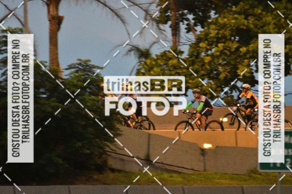 Buy your photos of the eventAudax Floripa on Fotop