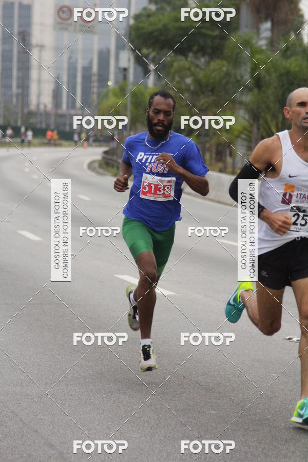 Buy your photos of the eventSantander Track & Field Run Series - JK Iguatemi II on Fotop