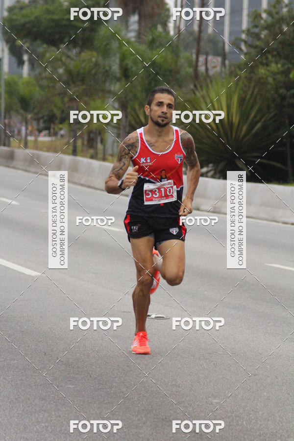 Buy your photos of the eventSantander Track & Field Run Series - JK Iguatemi II on Fotop
