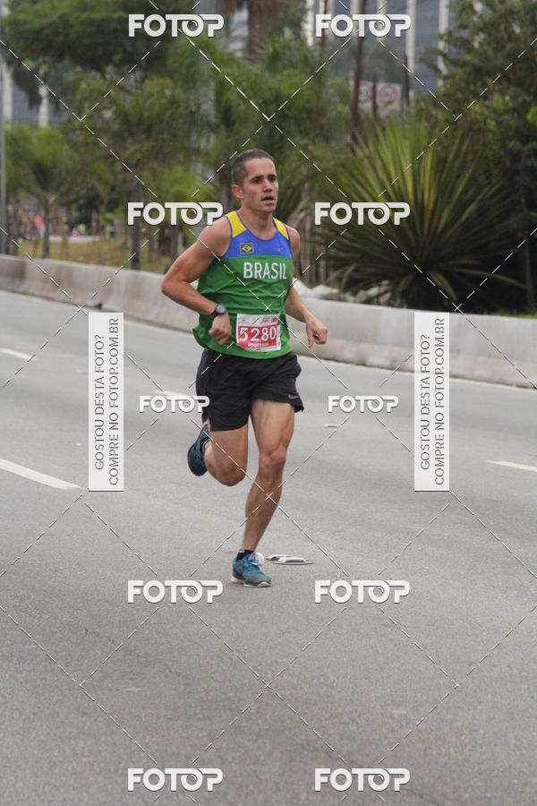 Buy your photos of the eventSantander Track & Field Run Series - JK Iguatemi II on Fotop