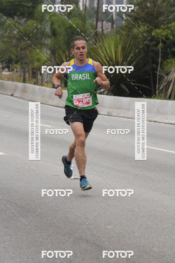 Buy your photos of the eventSantander Track & Field Run Series - JK Iguatemi II on Fotop