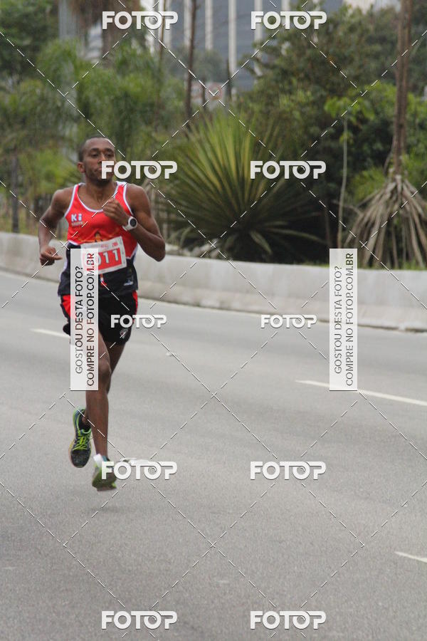 Buy your photos of the eventSantander Track & Field Run Series - JK Iguatemi II on Fotop