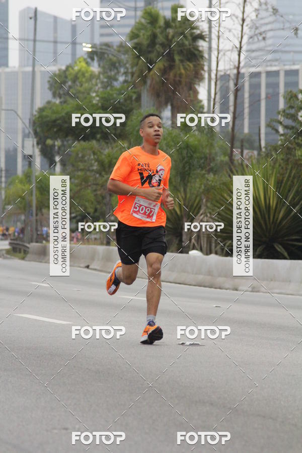 Buy your photos of the eventSantander Track & Field Run Series - JK Iguatemi II on Fotop