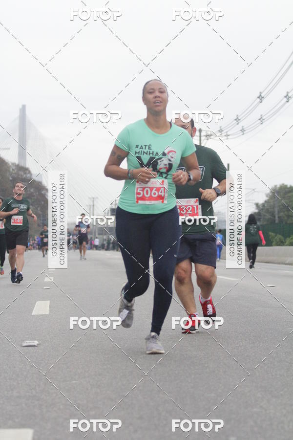 Buy your photos of the eventSantander Track & Field Run Series - JK Iguatemi II on Fotop
