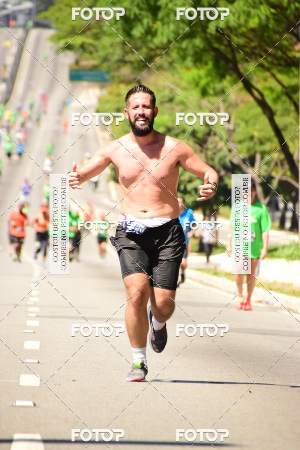 Buy your photos of the event26� Maratona P�o de A��car de Revezamento S�o Paulo on Fotop