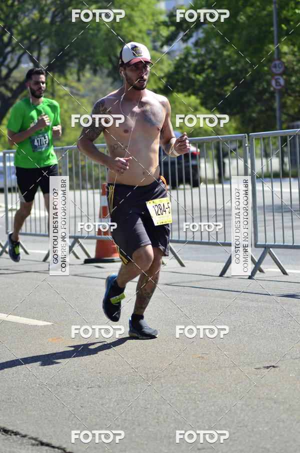 Buy your photos of the event26� Maratona P�o de A��car de Revezamento S�o Paulo on Fotop