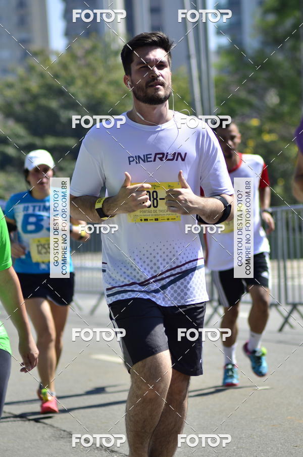 Buy your photos of the event26� Maratona P�o de A��car de Revezamento S�o Paulo on Fotop