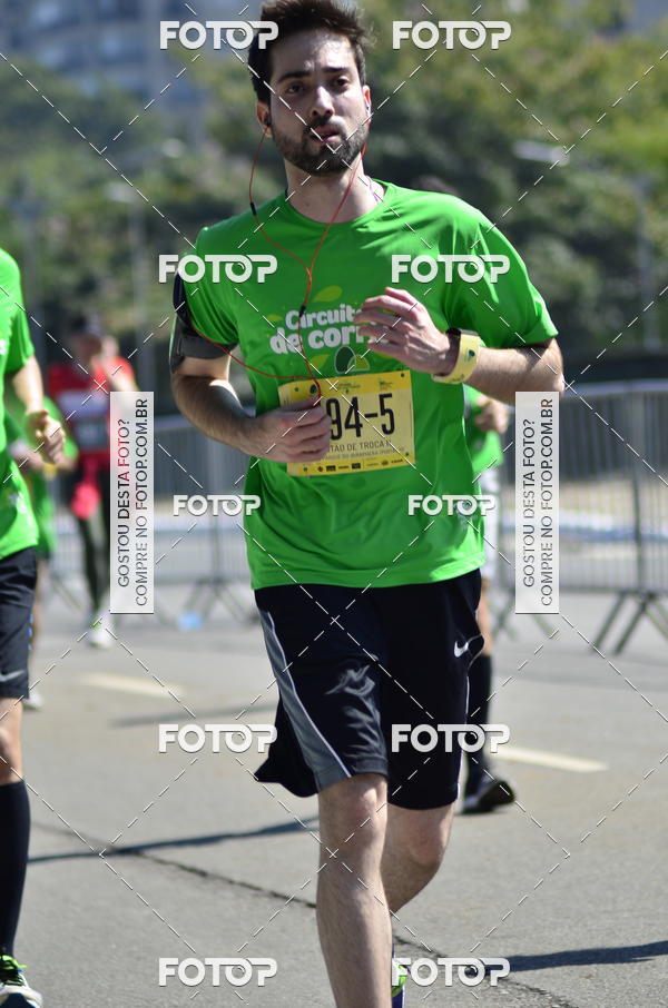 Buy your photos of the event26� Maratona P�o de A��car de Revezamento S�o Paulo on Fotop