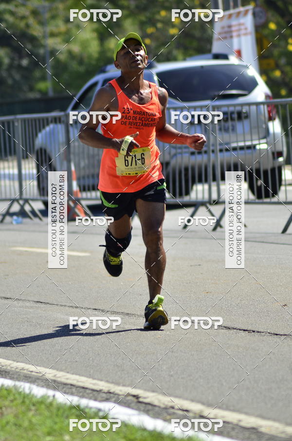 Buy your photos of the event26� Maratona P�o de A��car de Revezamento S�o Paulo on Fotop