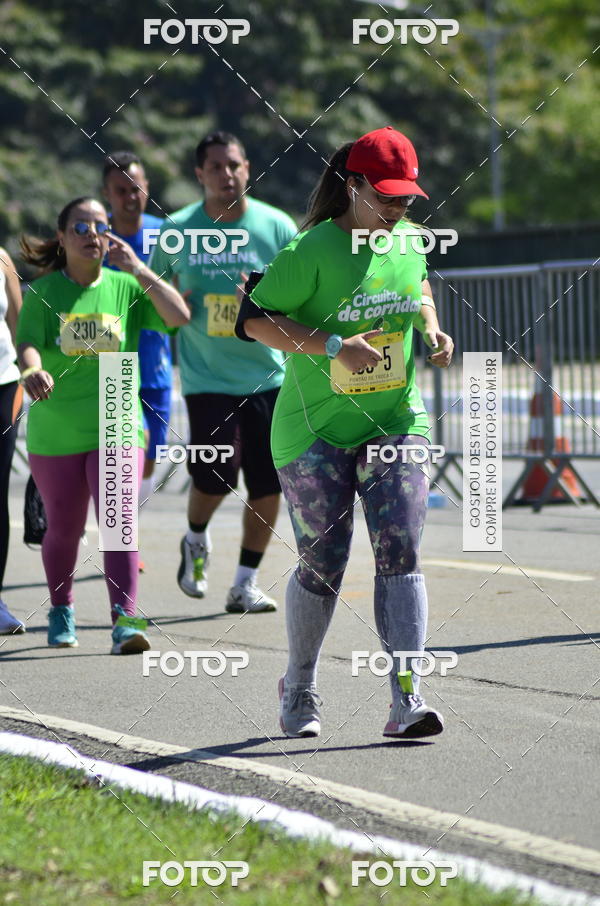 Buy your photos of the event26� Maratona P�o de A��car de Revezamento S�o Paulo on Fotop