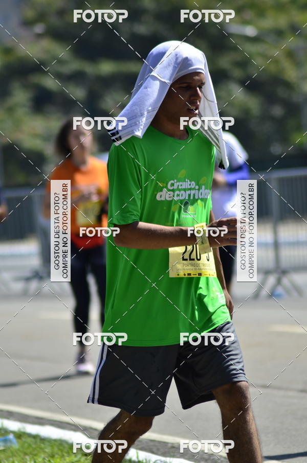 Buy your photos of the event26� Maratona P�o de A��car de Revezamento S�o Paulo on Fotop