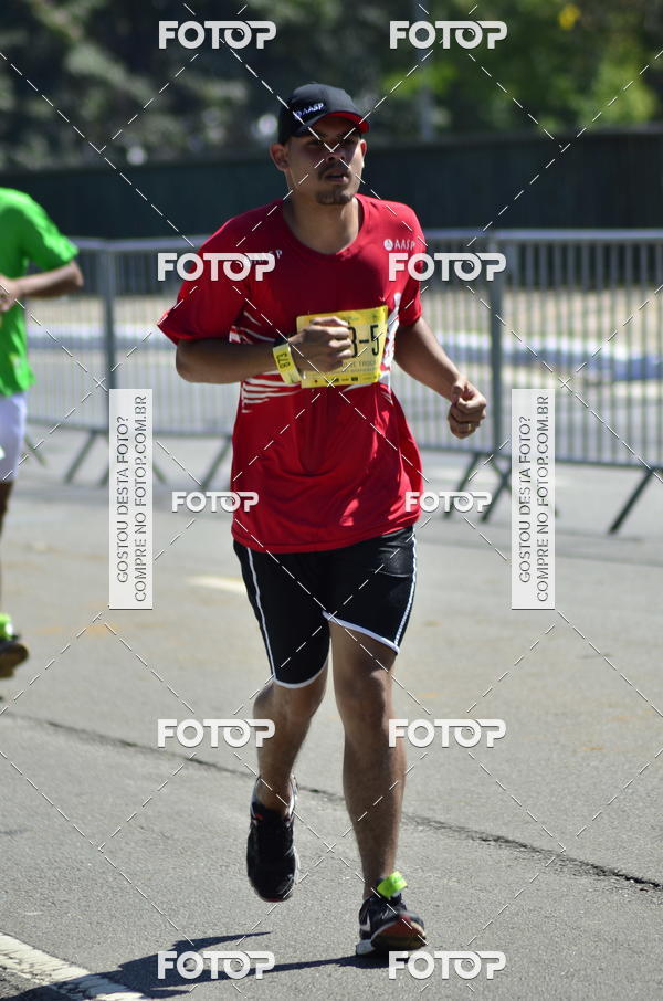 Buy your photos of the event26� Maratona P�o de A��car de Revezamento S�o Paulo on Fotop