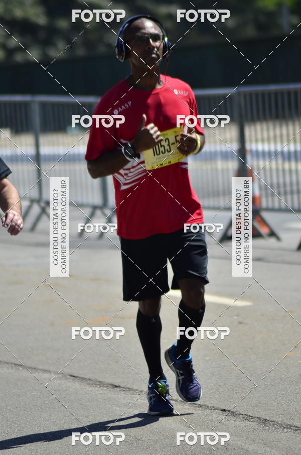 Buy your photos of the event26� Maratona P�o de A��car de Revezamento S�o Paulo on Fotop
