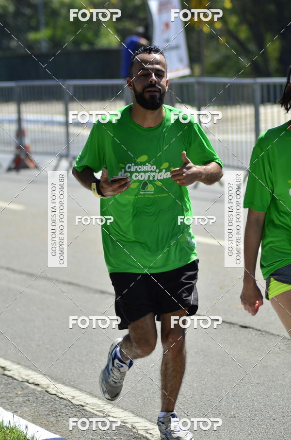 Buy your photos of the event26� Maratona P�o de A��car de Revezamento S�o Paulo on Fotop
