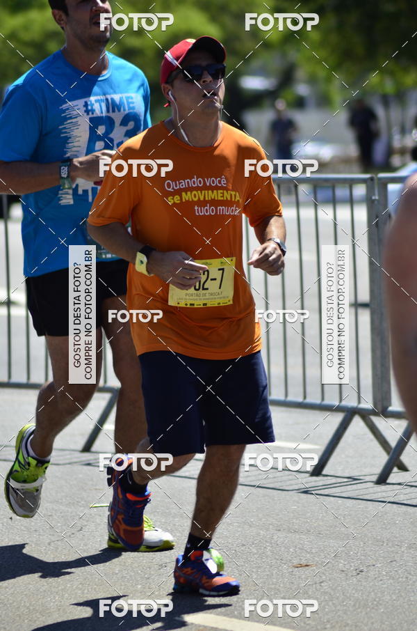 Buy your photos of the event26� Maratona P�o de A��car de Revezamento S�o Paulo on Fotop