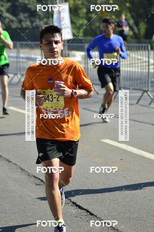 Buy your photos of the event26� Maratona P�o de A��car de Revezamento S�o Paulo on Fotop