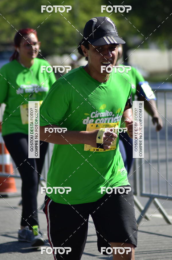 Buy your photos of the event26� Maratona P�o de A��car de Revezamento S�o Paulo on Fotop