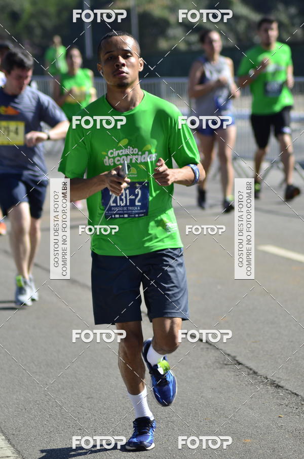 Buy your photos of the event26� Maratona P�o de A��car de Revezamento S�o Paulo on Fotop
