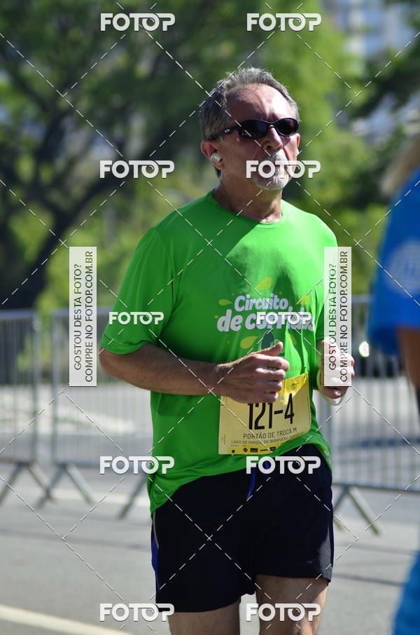 Buy your photos of the event26� Maratona P�o de A��car de Revezamento S�o Paulo on Fotop