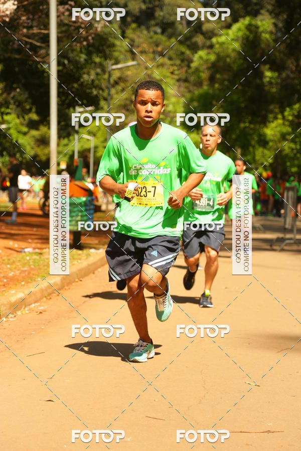 Buy your photos of the event26� Maratona P�o de A��car de Revezamento S�o Paulo on Fotop