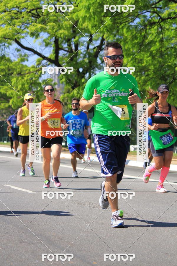 Buy your photos of the event26� Maratona P�o de A��car de Revezamento S�o Paulo on Fotop