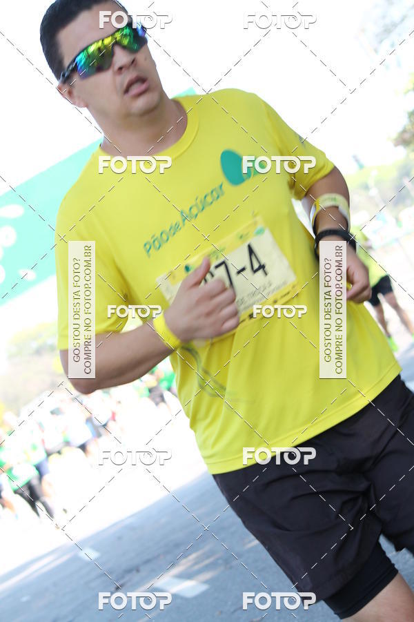 Buy your photos of the event26� Maratona P�o de A��car de Revezamento S�o Paulo on Fotop