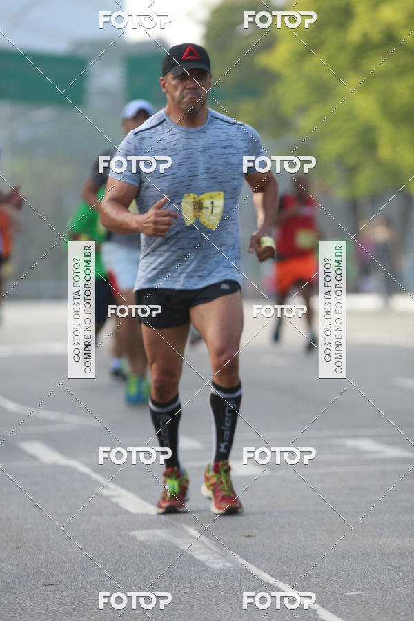 Compre suas fotos do evento26� Maratona P�o de A��car de Revezamento S�o Paulo no Fotop