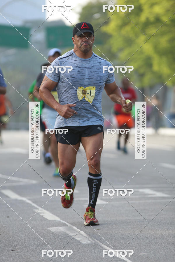 Compre suas fotos do evento26� Maratona P�o de A��car de Revezamento S�o Paulo no Fotop