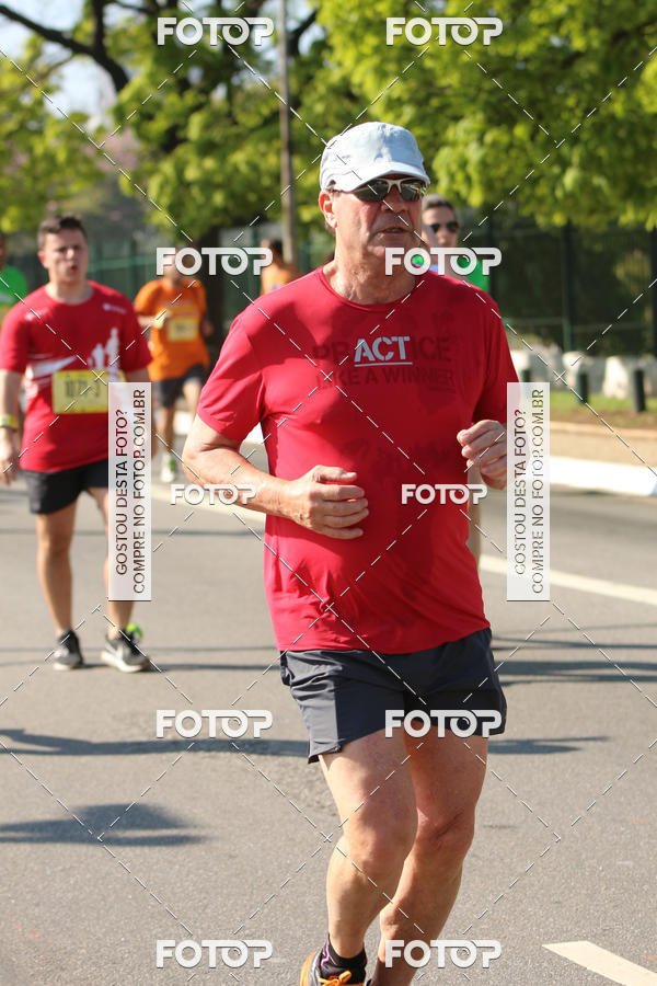 Buy your photos of the event26� Maratona P�o de A��car de Revezamento S�o Paulo on Fotop