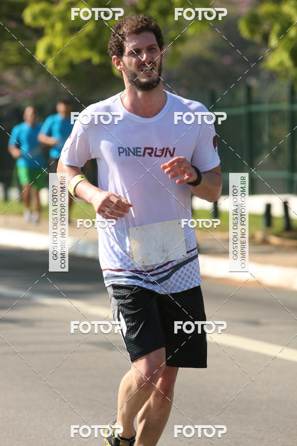 Buy your photos of the event26� Maratona P�o de A��car de Revezamento S�o Paulo on Fotop