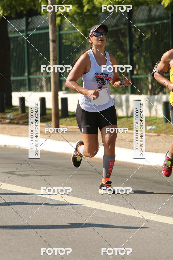 Buy your photos of the event26� Maratona P�o de A��car de Revezamento S�o Paulo on Fotop