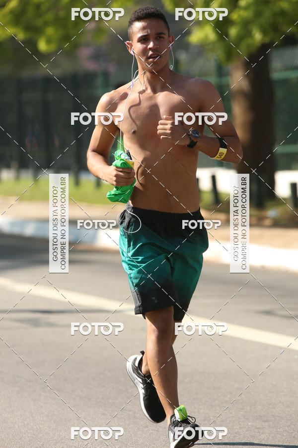 Buy your photos of the event26� Maratona P�o de A��car de Revezamento S�o Paulo on Fotop