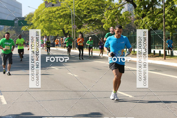 Buy your photos of the event26� Maratona P�o de A��car de Revezamento S�o Paulo on Fotop