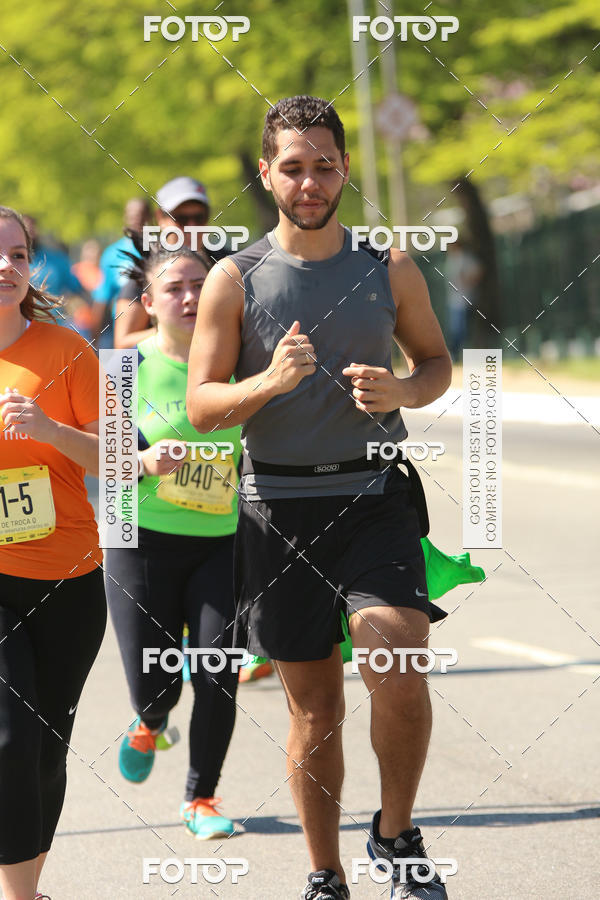 Buy your photos of the event26� Maratona P�o de A��car de Revezamento S�o Paulo on Fotop