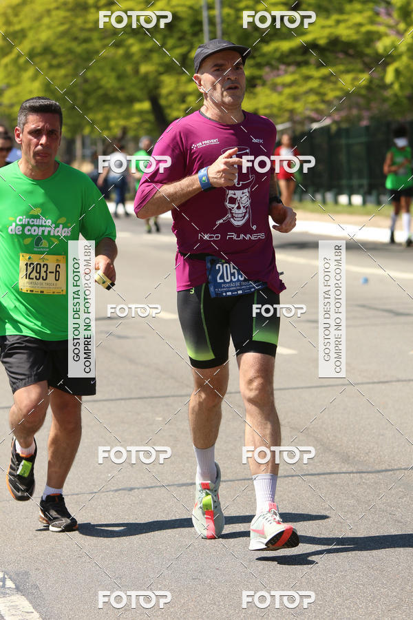 Buy your photos of the event26� Maratona P�o de A��car de Revezamento S�o Paulo on Fotop