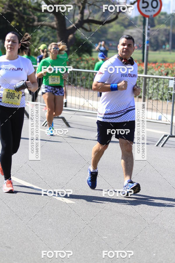 Buy your photos of the event26� Maratona P�o de A��car de Revezamento S�o Paulo on Fotop