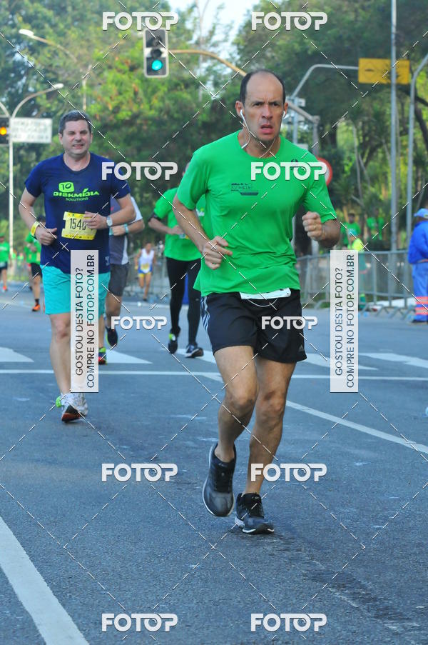 Compre suas fotos do evento26� Maratona P�o de A��car de Revezamento S�o Paulo no Fotop